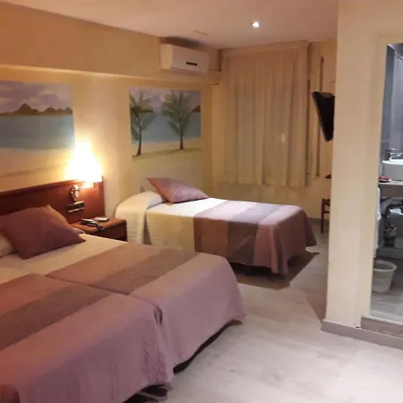 Checkin Trave Hotel 3*