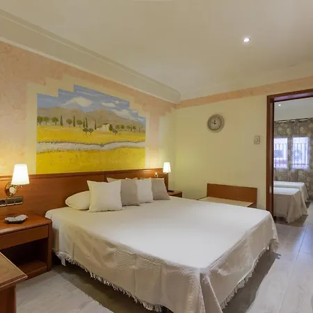 Checkin Trave Hotel Figueres (Girona)