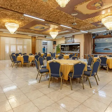 Hotel Checkin Trave 3*