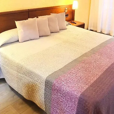 Checkin Trave Hotel