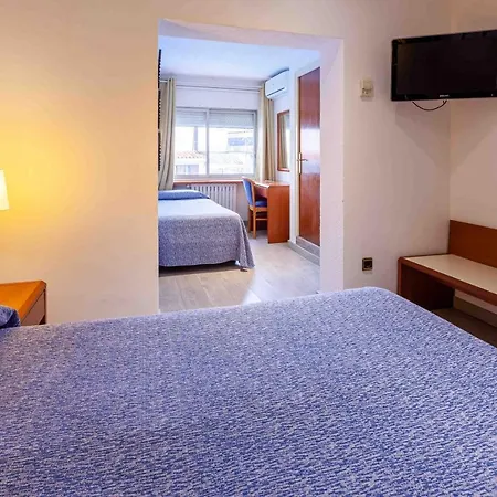 Hotel Checkin Trave 3*