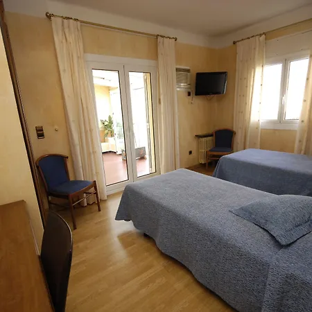 Checkin Trave フィゲラス