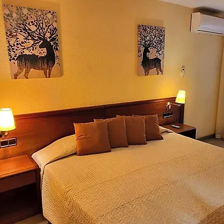 Otel Trave Figueres (Girona)