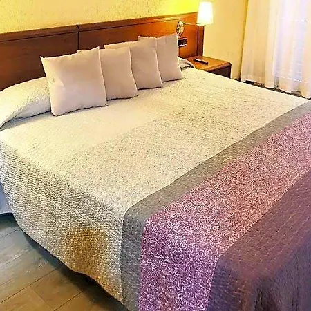 Trave 3* Φιγκέρες