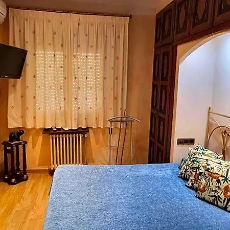 Trave 3* Figueres (Girona)