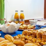 Trave Ξενοδοχείο 3*